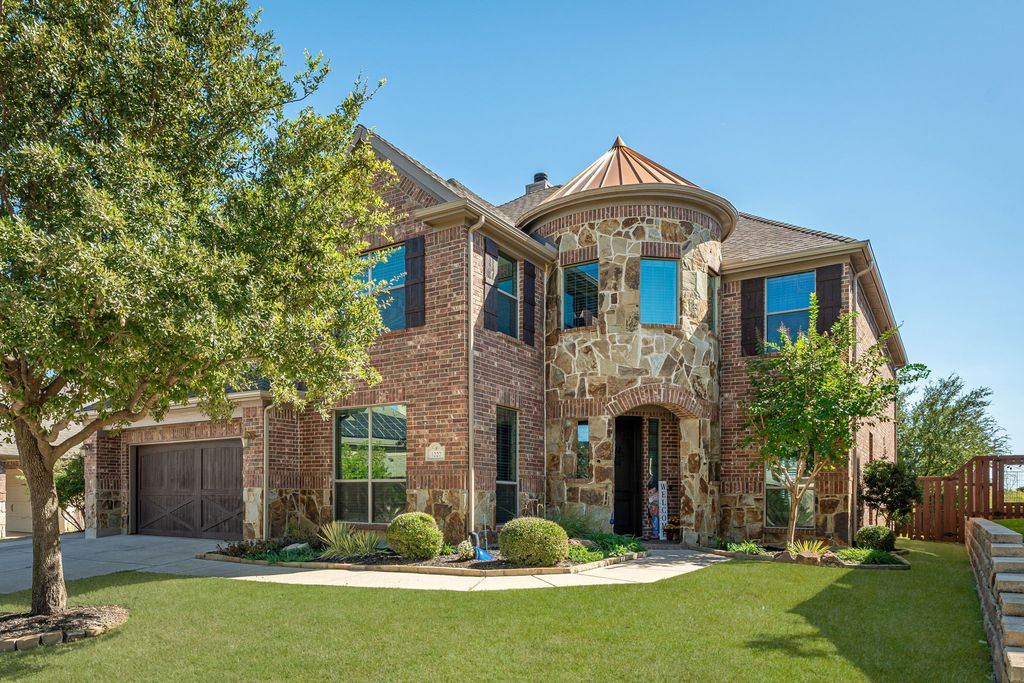 1222 Newcastle Street, Roanoke, TX 76262