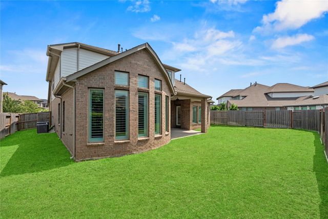 18022 Winding Willow Oak Way, Cypress, TX 77433