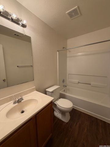 1635 Mason King, San Antonio, TX 78260