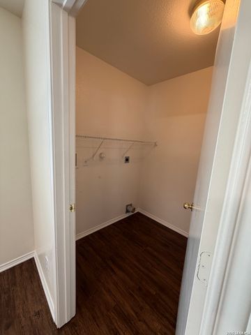 1635 Mason King, San Antonio, TX 78260