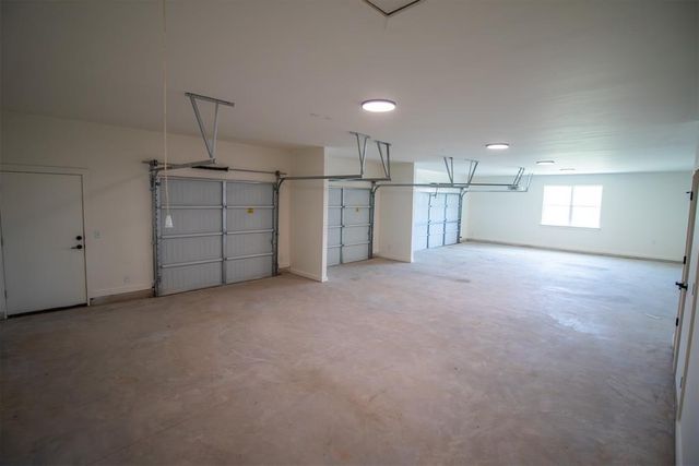 17584 Salma Road, Choctaw, OK 73020