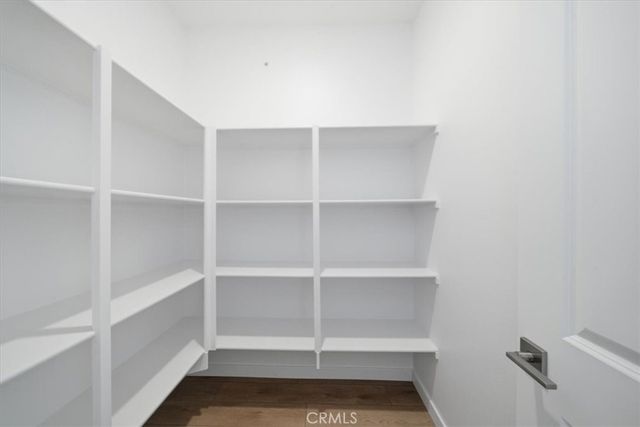3211 E Avenue J-4, Lancaster, CA 93535
