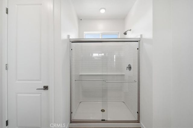3211 E Avenue J-4, Lancaster, CA 93535