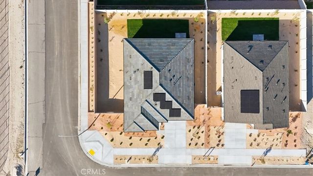 3211 E Avenue J-4, Lancaster, CA 93535