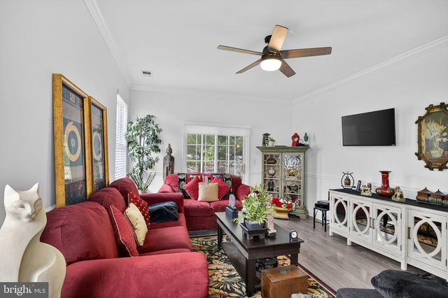 137 BURHOLME DR, Hamilton, NJ 08691