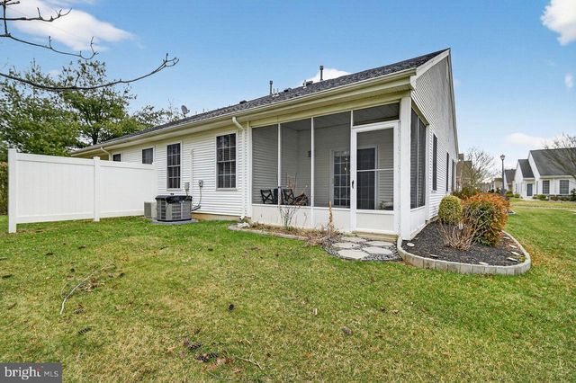 137 BURHOLME DR, Hamilton, NJ 08691