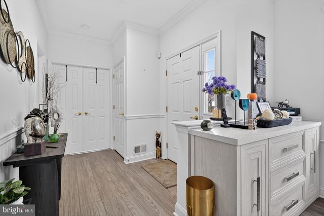 137 BURHOLME DR, Hamilton, NJ 08691