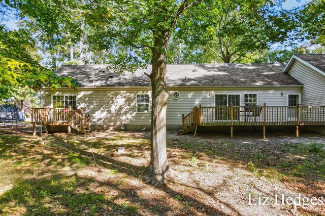 8370 Grant Street, Montague, MI 49437
