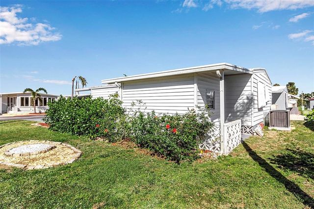 94 ANNE BONNY CIRCLE, Nokomis, FL 34275