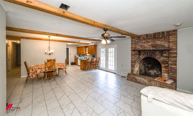 423 11th Street NE, Springhill, LA 71075