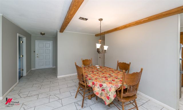 423 11th Street NE, Springhill, LA 71075