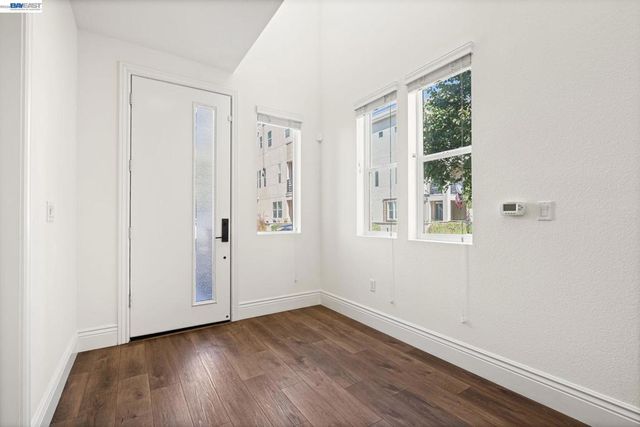 5806 Huntley Ave, Dublin, CA 94568