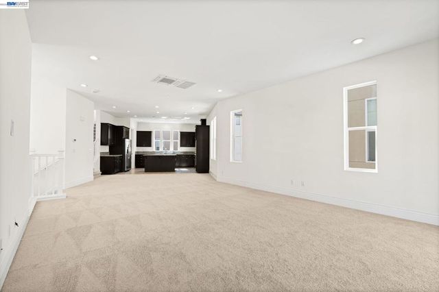 5806 Huntley Ave, Dublin, CA 94568