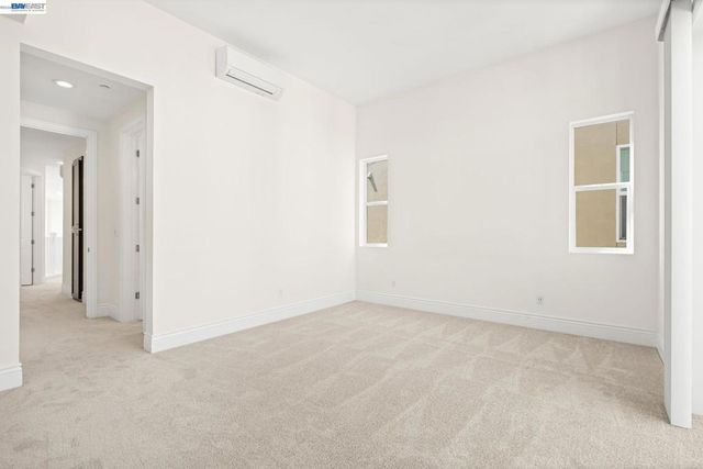 5806 Huntley Ave, Dublin, CA 94568