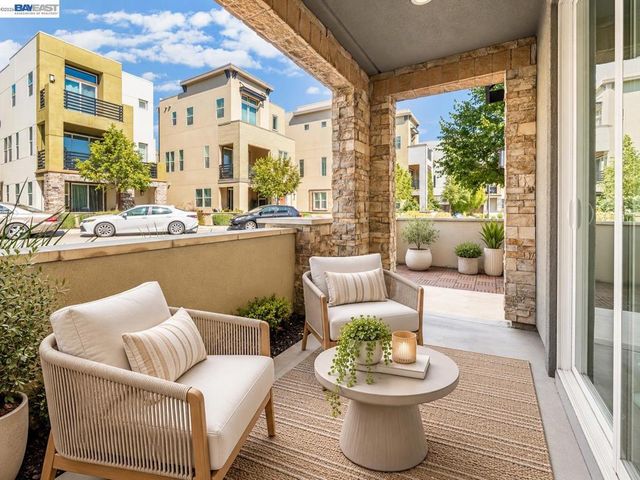 5806 Huntley Ave, Dublin, CA 94568