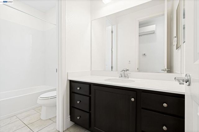 5806 Huntley Ave, Dublin, CA 94568