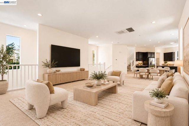 5806 Huntley Ave, Dublin, CA 94568