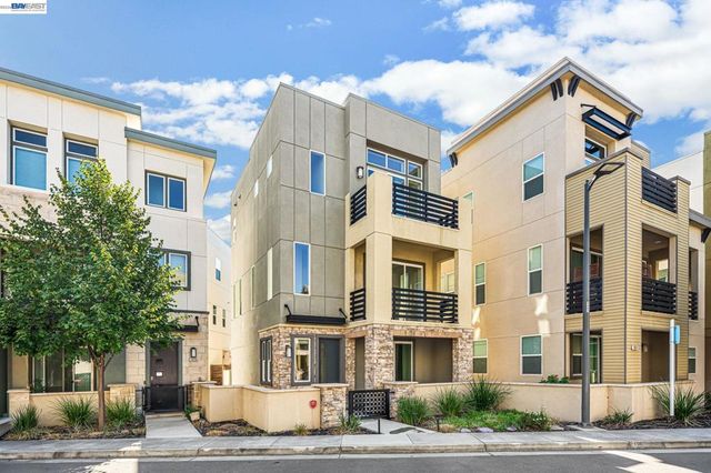 5806 Huntley Ave, Dublin, CA 94568