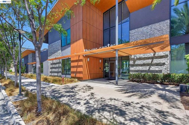 5806 Huntley Ave, Dublin, CA 94568