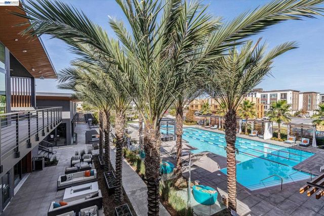 5806 Huntley Ave, Dublin, CA 94568