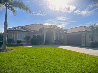 18445 Royal Hammock BLVD, Naples, FL 34114