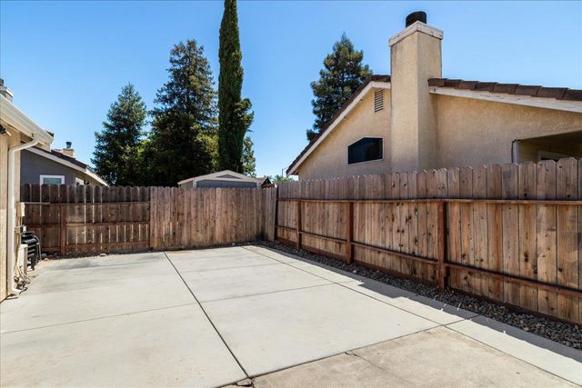 2616 Nemaha Way, Stockton, CA 95206