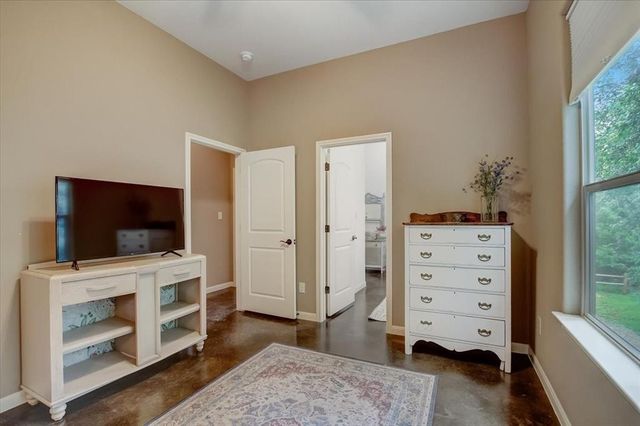 157 Keawakapu DR, Bastrop, TX 78602