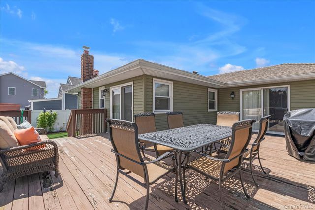 1107 Little Neck Avenue, North Bellmore, NY 11710