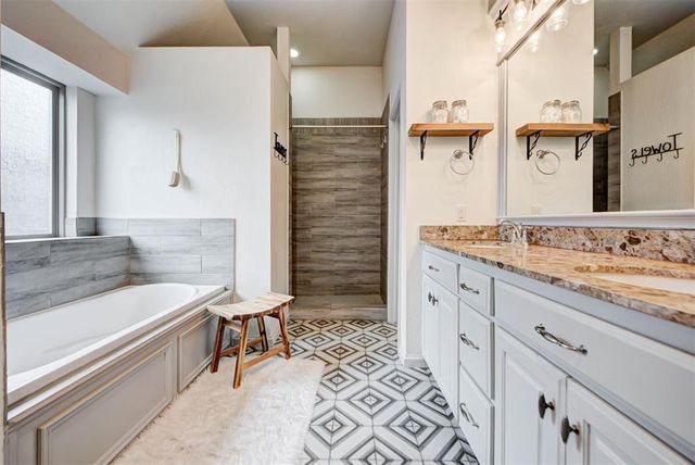 300 SW 171st Street, Oklahoma City, OK 73170