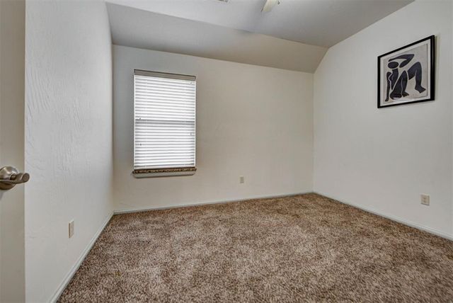 300 SW 171st Street, Oklahoma City, OK 73170