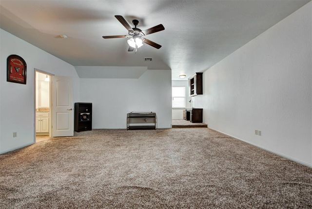 300 SW 171st Street, Oklahoma City, OK 73170