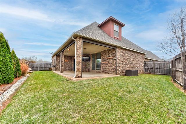 300 SW 171st Street, Oklahoma City, OK 73170