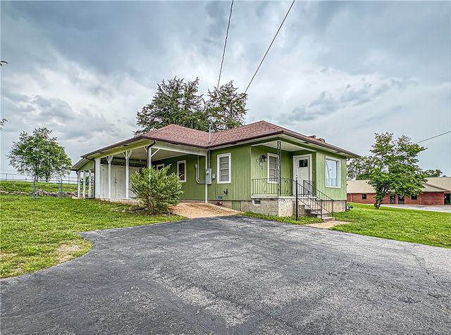 448 S Hwy 14, Yellville, AR 72687
