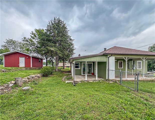 448 S Hwy 14, Yellville, AR 72687