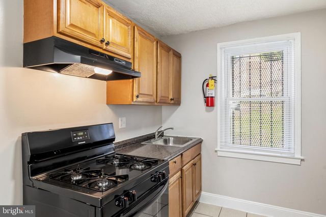 3317 15TH ST SE, Washington, DC 20032