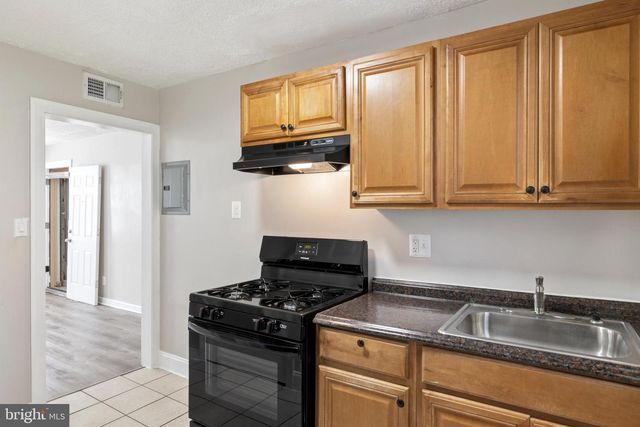 3317 15TH ST SE, Washington, DC 20032