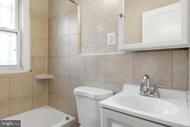 3317 15TH ST SE, Washington, DC 20032