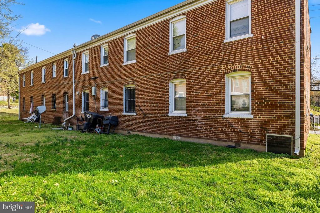 3317 15TH ST SE, Washington, DC 20032