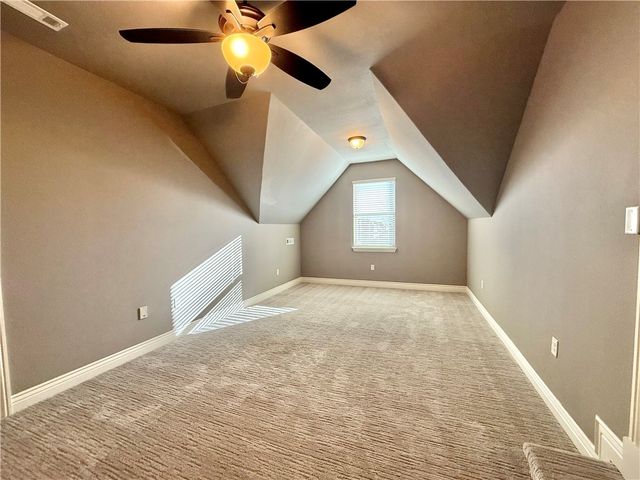 702 SE Fullerton Street, Bentonville, AR 72712