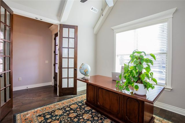 702 SE Fullerton Street, Bentonville, AR 72712