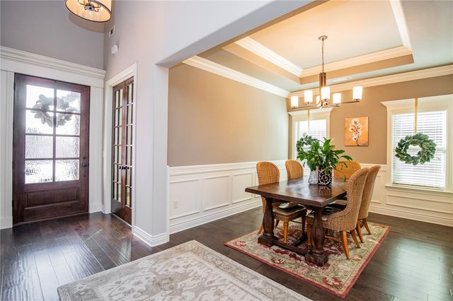 702 SE Fullerton Street, Bentonville, AR 72712