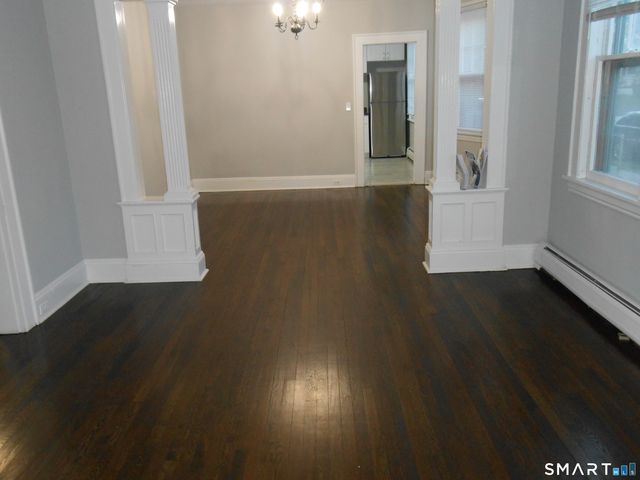 254 Wayne Street, Bridgeport, CT 06606