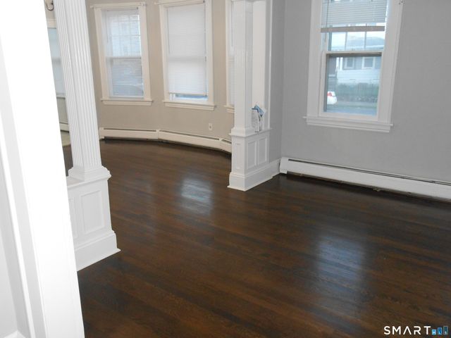 254 Wayne Street, Bridgeport, CT 06606