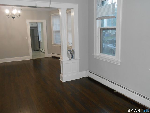 254 Wayne Street, Bridgeport, CT 06606