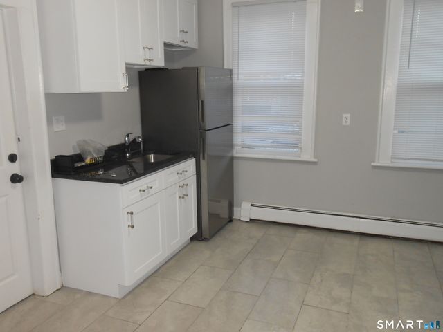 254 Wayne Street, Bridgeport, CT 06606