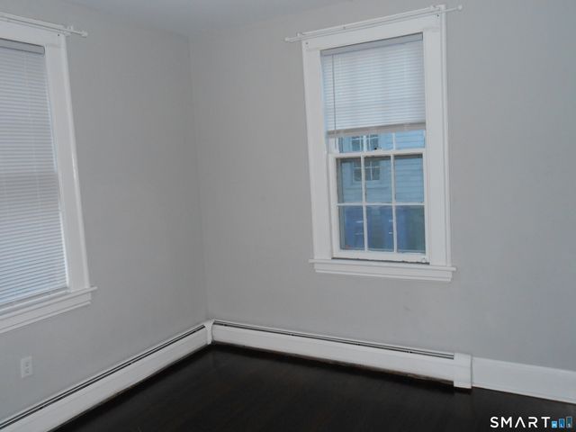 254 Wayne Street, Bridgeport, CT 06606