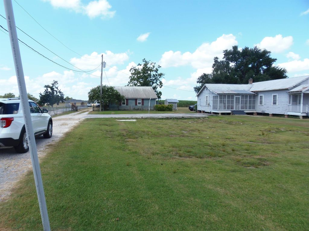 4900 Highway 1, Raceland, LA 70394