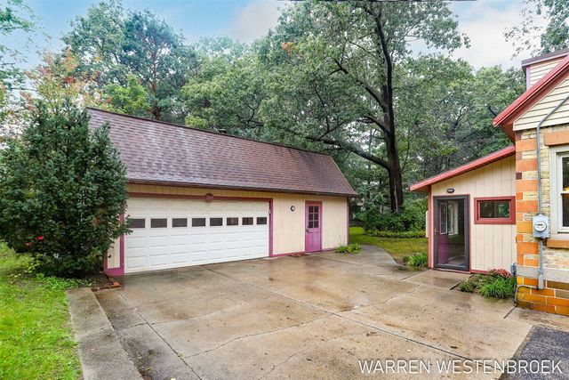 264 Rose Street, Holland, MI 49424