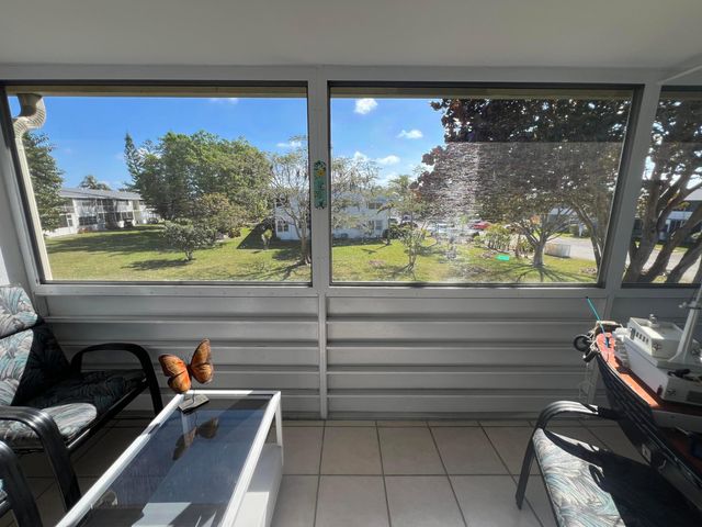 201 Kent L, West Palm Beach, FL 33417