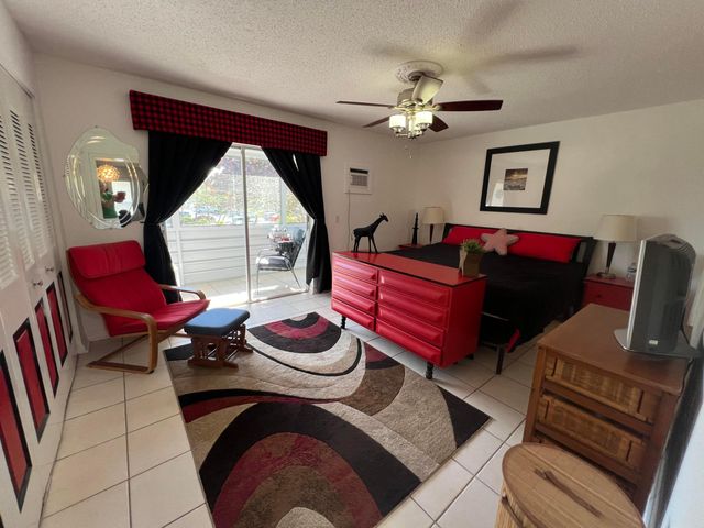 201 Kent L, West Palm Beach, FL 33417